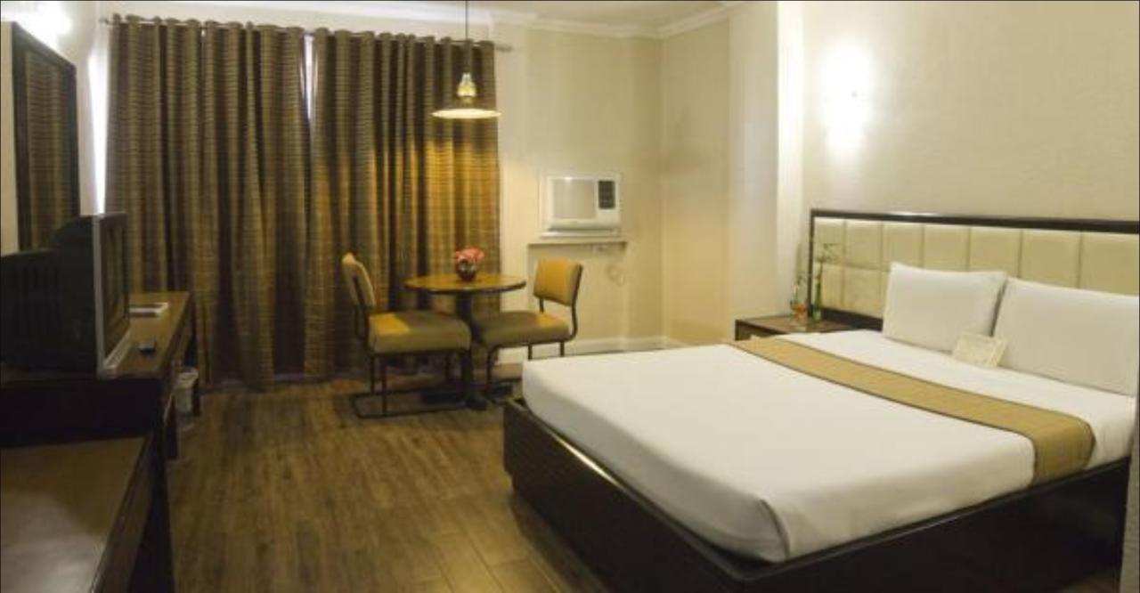 Rothman Hotel Manila Luaran gambar